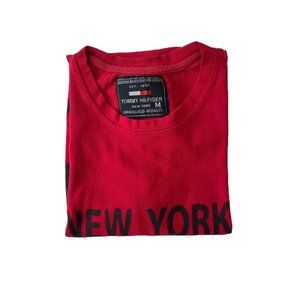 NWT Tommy Hilfiger Signature Graphic T-Shirt